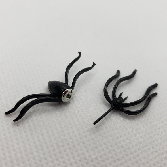 Spider Scary Creepy Halloween - Picture 4 of 8